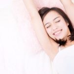 睡眠の質を改善すれば、美しいくびれが手に入るってホントなの？